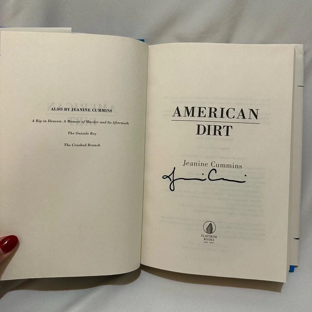 American Dirt Hardcover Book - First Edition SIGNED copy by Jeanine Cummins - Picture 5 of 7